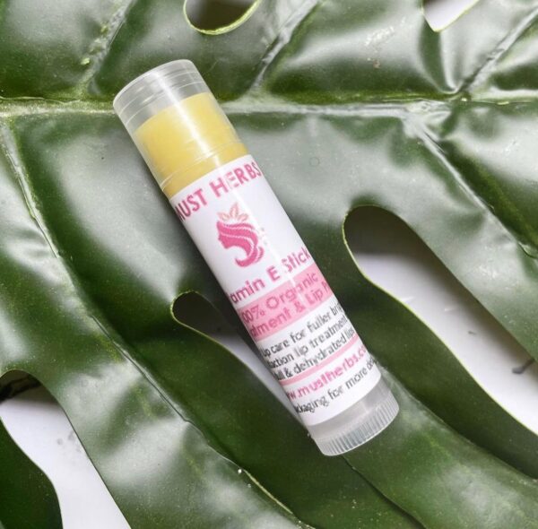Vitamin E Stick - Lip Treatmet & Lip Primer by MustHerbs