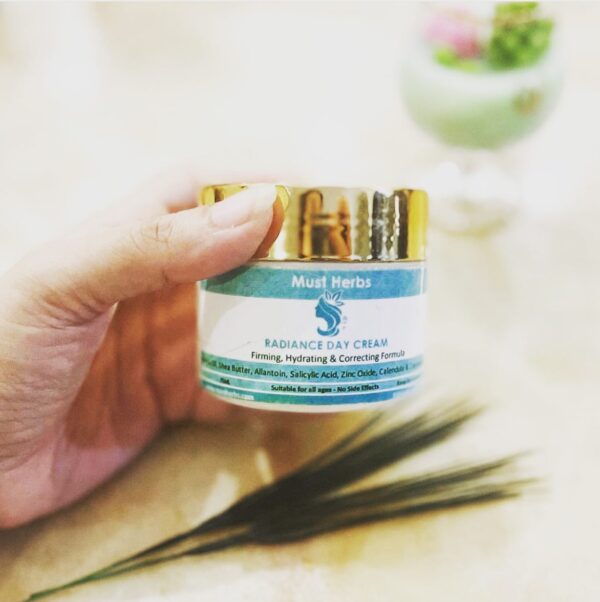 Radiance Day Cream by MustHerbs